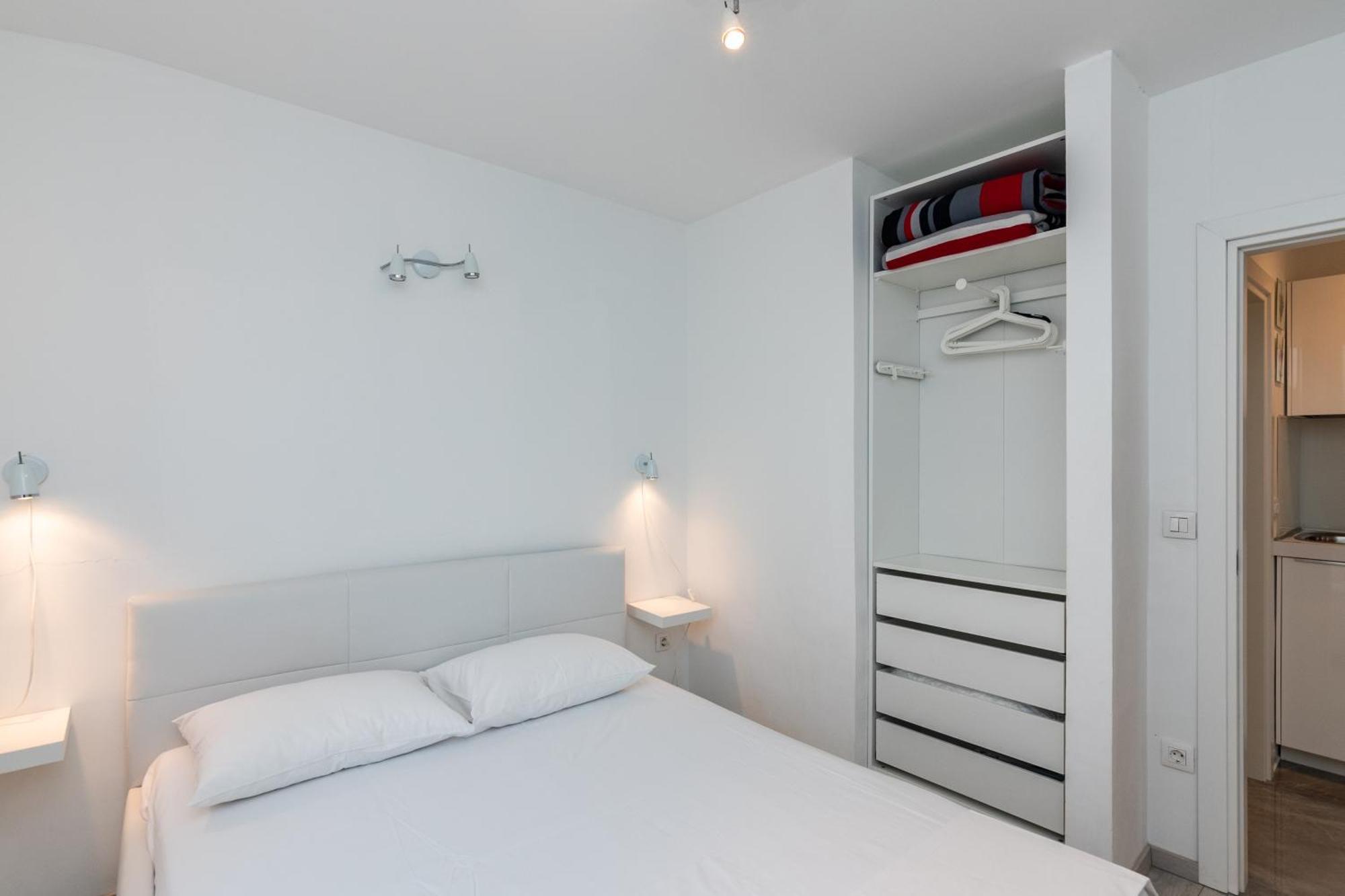 Apartments Tauzer Мандре Екстер'єр фото
