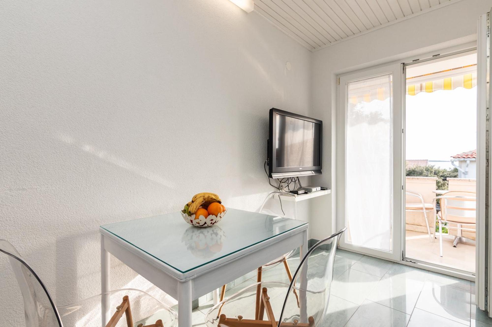 Apartments Tauzer Мандре Екстер'єр фото